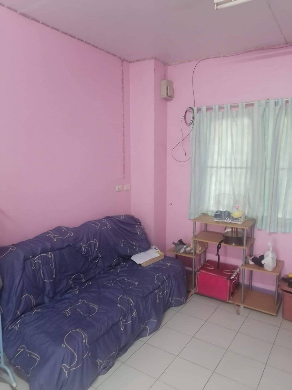 ขายด่วน ห้องชุดเอื้ออาทรรังสิต คลอง1 สะพานเเดง